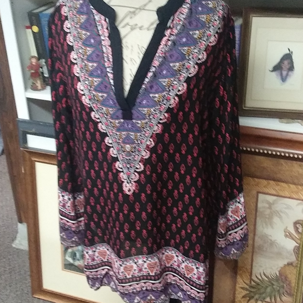 Lola P. Tunic Size Small